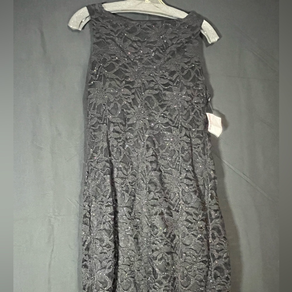 Morgan & Co. Elegant Black Lace Sequin Dress